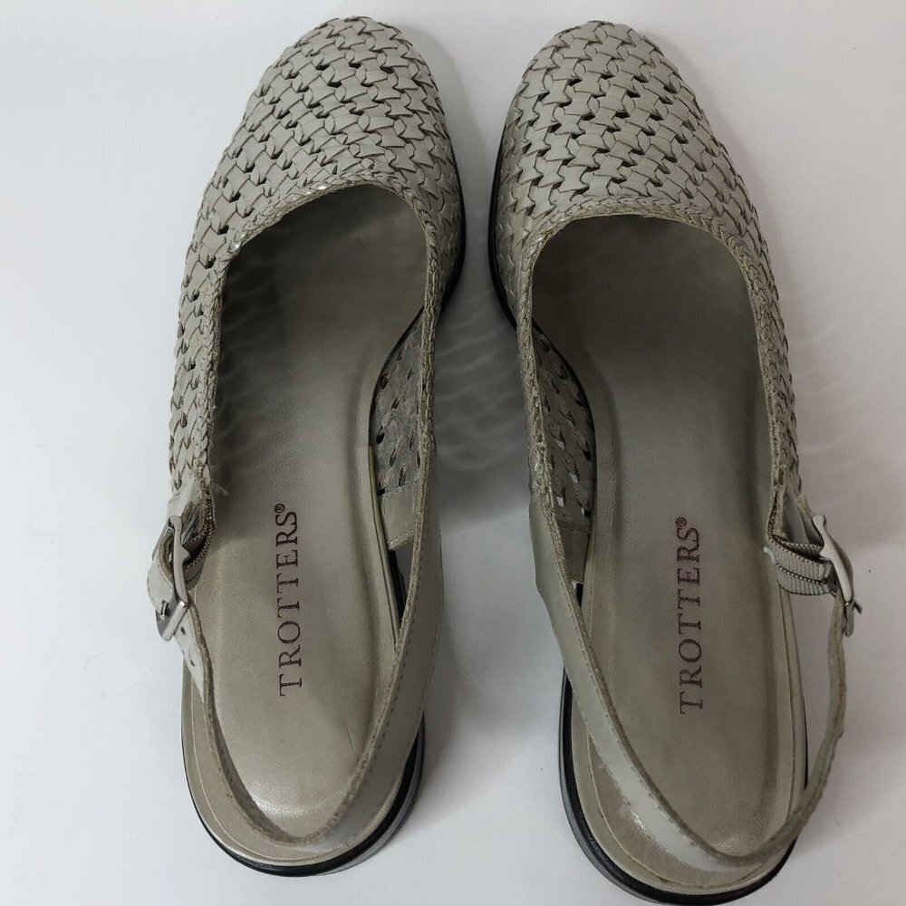 Trotters Women Closed Toe Sandal Size 11N Narrow Woven Leather Silver Slingback - Picture 7 of 11